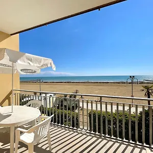 Fronte Mare-carraro Immobiliare , Lido di Jesolo Italia
